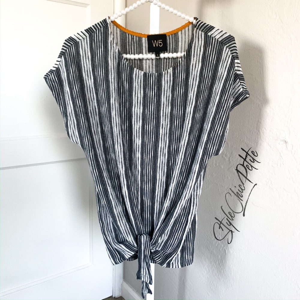 W5 by Anthropologie Black & Gray Stripe Tie Waist Top Size S  HP🎉